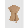 BLÚZKA KARL LAGERFELD FLUID SHORT SLEEVE KNOT BLOUSE NOUGAT