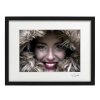 Atelier - Petr Vydra Umelecká fotografia Postavy - Žena v kapucni (čierny rám), Velikost a varianta fotografií Bílý rám 30 x 40 cm ( pasparta 21x 30 cm )