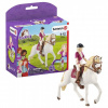 Schleich 42540 Blondýna Sofia s pohyblivými klouby na koni