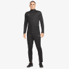 Nike Academy M
