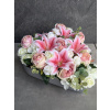 lacne-dekoracie.sk Zatažená ikebana v sivej nádobe v tvare srdca 40×38×17 cm – ružové pivónie, ľalie a ruže