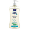 CHICCO Šampón jemný na vlasy a telo s dávkovačom Baby Moments 92 % prírodných zložiek 500 ml