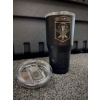 Termo hrnček Tumbler 20 oz Big Frig® / 601. skupina špeciálnych síl – Čierna