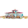 Set figúrok a príslušenstva Schleich Jazdecké centrum pri jazere 42567 (4059433543789)