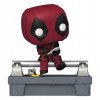 Funko Marvel POP! Deluxe vinylová figúrka Deadpool na moste 9 cm