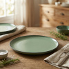 Plochý tanier 30 cm mätový CARACTERE - REVOL (novinka)