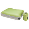 Cocoon nafukovací polštář Ultralight Air-Core M wasabi