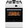 Electrolux Plynový sporák s parnou funkciou SteamBake LKK660220W