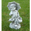 Chlapec s dáždnikom, betónová socha, figúrka, postava, výška 39 cm, 8 kg