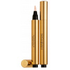 Korektor v krycom a rozjasňujúcom štetci Yves Saint Laurent Touche Eclat 02 2,5 ml 2 g