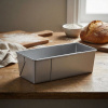 PATISSE SILVER-TOP 20-35 cm - nastaviteľná oceľová forma na pečenie chleba s nepriľnavým povrchom, strieborná