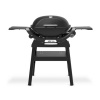Weber 1501064 Q 2200N plynový gril s postrannými stolíkmi a stojanom