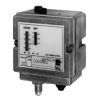 Tlakový spínač Johnson Controls P77AAW-9300, rozsah 0,5...7 bar