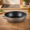 TESCOMA GrandCHEF panvica 32 cm - nepriľnavá panvica s dvoma rukoväťami