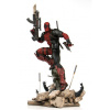 Semic Socha Deadpoola 1/6 od Ericka Sosu 46 cm zo série Marvel Comics PrototypeZ