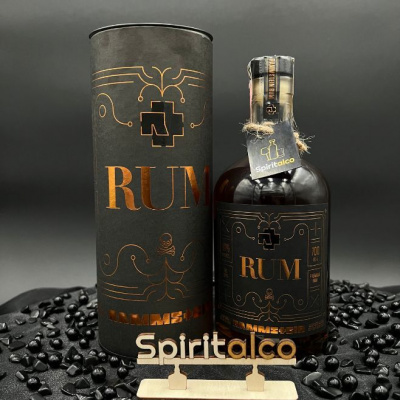 Rammstein Premium Rum 40% Vol. 0,7l in Giftbox : : Epicerie
