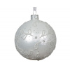 Vianočná sklenená biela ozdoba s ornamentmi, 8 cm