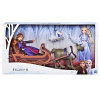 Hasbro Disney Frozen 2 Elsa a Anna s kočiarom