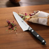ZWILLING Pro 14 cm - kuchársky nôž s zubami z uhlíkovej ocele