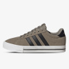 adidas DAILY 4.0 EUR 41 1/3