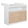Biela/v prírodnej farbe nízka detská komoda v dekore duba s prebaľovacím pultom 117x98 cm Gabriella – Roba