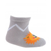 Dojčenské vzorované ponožky WOLA LEV šedé Veľkosť: 15-17