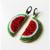 Veselé melónové visiace náušnice s chirurgickou oceľou (Červené melónové náušnice vyrobené technikou bead embroidery )