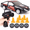 DIAĽKOVO OVLÁDANÉ AUTO PRE DRIFTU HB TOYS + KOLESÁ A KUŽELE