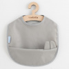 Umývateľný podbradník New Baby 34x25 cm sivý -
