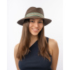 Luxusný dámsky nekrčivý klobúk Fedora – ručne šitý, UV faktor 80 – Mayser Simone Tabac Veľkosť: 57 cm (M)