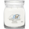 Yankee Candle Vonná sviečka stredná Signature Soft Blanket, 368 g, M