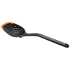 Lyžica na cedenie Functional Form 30 cm FISKARS