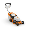 STIHL RMA 248.3 T – AKU kosačka s pojazdom 1,2 kW, záber 46 cm, kôš 52 l