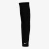 Nike LIGHTWEIGHT SLEEVES 2.0 N.100.4268.042 Návleky na ruku