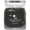 Yankee Candle Vonná sviečka stredná Signature Midsummer’s Night, 368 g, M