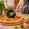 Krájač na pizzu vinylová platňa