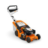 STIHL RM 453.3 V – benzínová kosačka s pojazdom 2,6 kW, 166 cm3, záber 51 cm, kôš 55 l