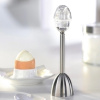 GEFU Egg - ostrihač / gilotína na vajcia z ocele so soľničkou