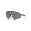 Oakley 9465-3439 Sutro Lite Sweep PM Dk Glxy w/ Prizm Blk