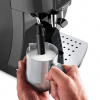 De’Longhi Magnifica ECAM220.22.GB Plně automatické Espresso kávovar 1,8 l
