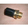 Teplotní spínač ventilátoru VW Golf IV od rv 08.1997