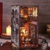 Miniatúrny domček Book Nook Tajomstvo hradu Záhada Senzácia Kniha Film