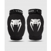 Chrániče lakťov Venum - čierno/strieborné
