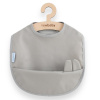 Umývateľný podbradník NEW BABY 34x25 cm sivý