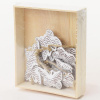 AKCIA! ZÁVES MOTÝĽ KOV BIELY 4x3,5CM S/10