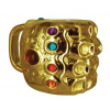 CurePink Keramický hrnček Marvel Avengers Infinity War 3D ruka PP4503MVIW 500 ml