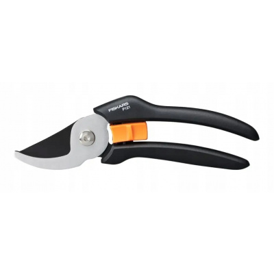Záhradné nožnice - Fiskars P121 Pevné nožnicové prerezávačky 1057160 (Fiskars P121 Solid Scissor Prarter 1057160)