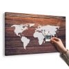 Obraz na korku mapa sveta s dreveným pozadím