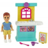 Mattel FXG97 Barbie príbeh z denníku pestúnky Chlapček s kuchynkou