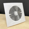 ARS- biely nástenný axiálny kúpeľňový / WC ventilátor biely s mriežkou tichý